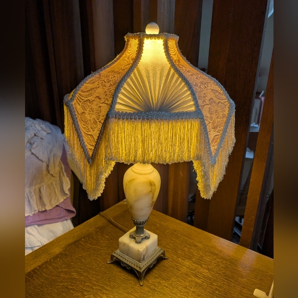 💥SOLD💥Antique Agate Lamp&Shade - Picture 7 of 7